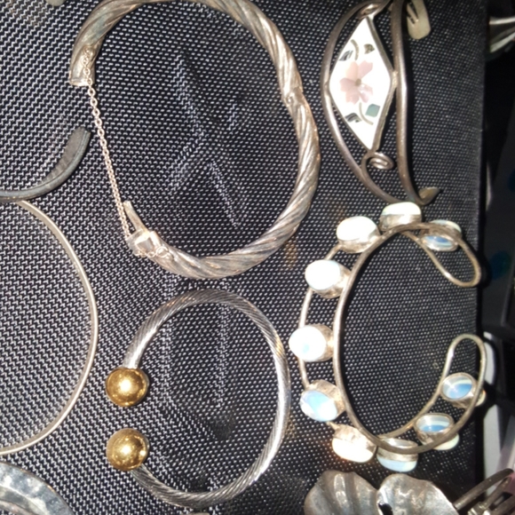 Braclets - Picture 3 of 6